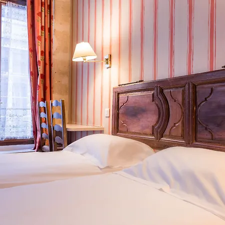 Hotel Du Lys 3*