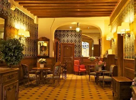Du Lys Hotel Paris