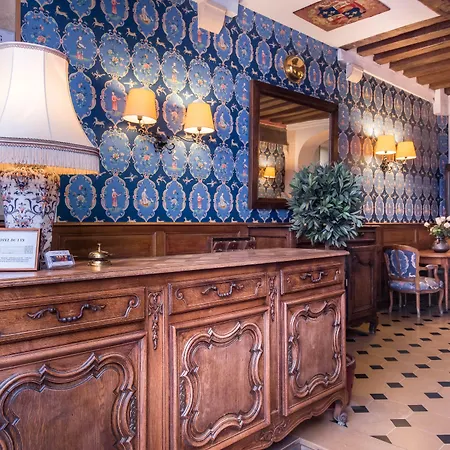 Du Lys Hotel