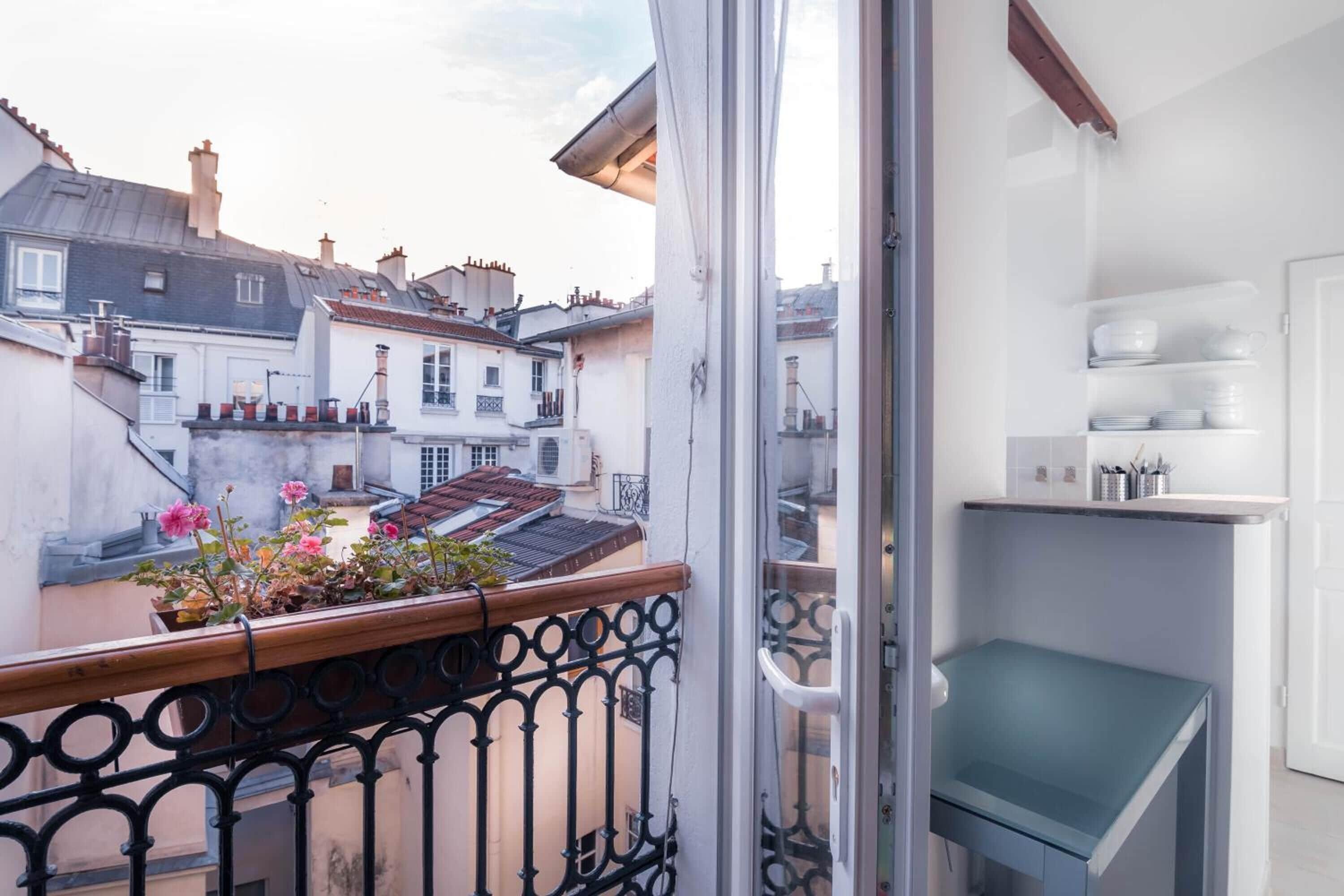 Du Lys Hotel 3*